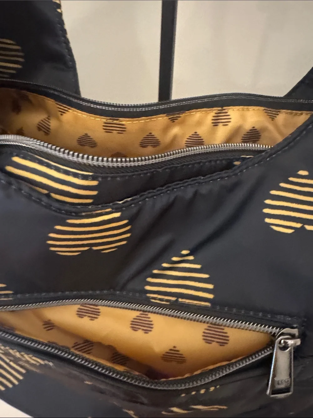 Rare LUG Hearts Gold GondolaSE Hobo Bag